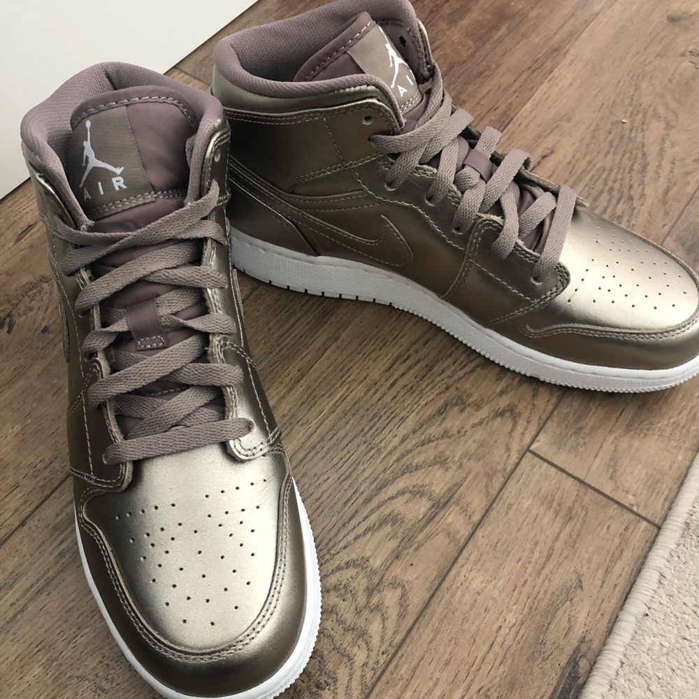 Jordan Women's Bronze High-Top Sneakers